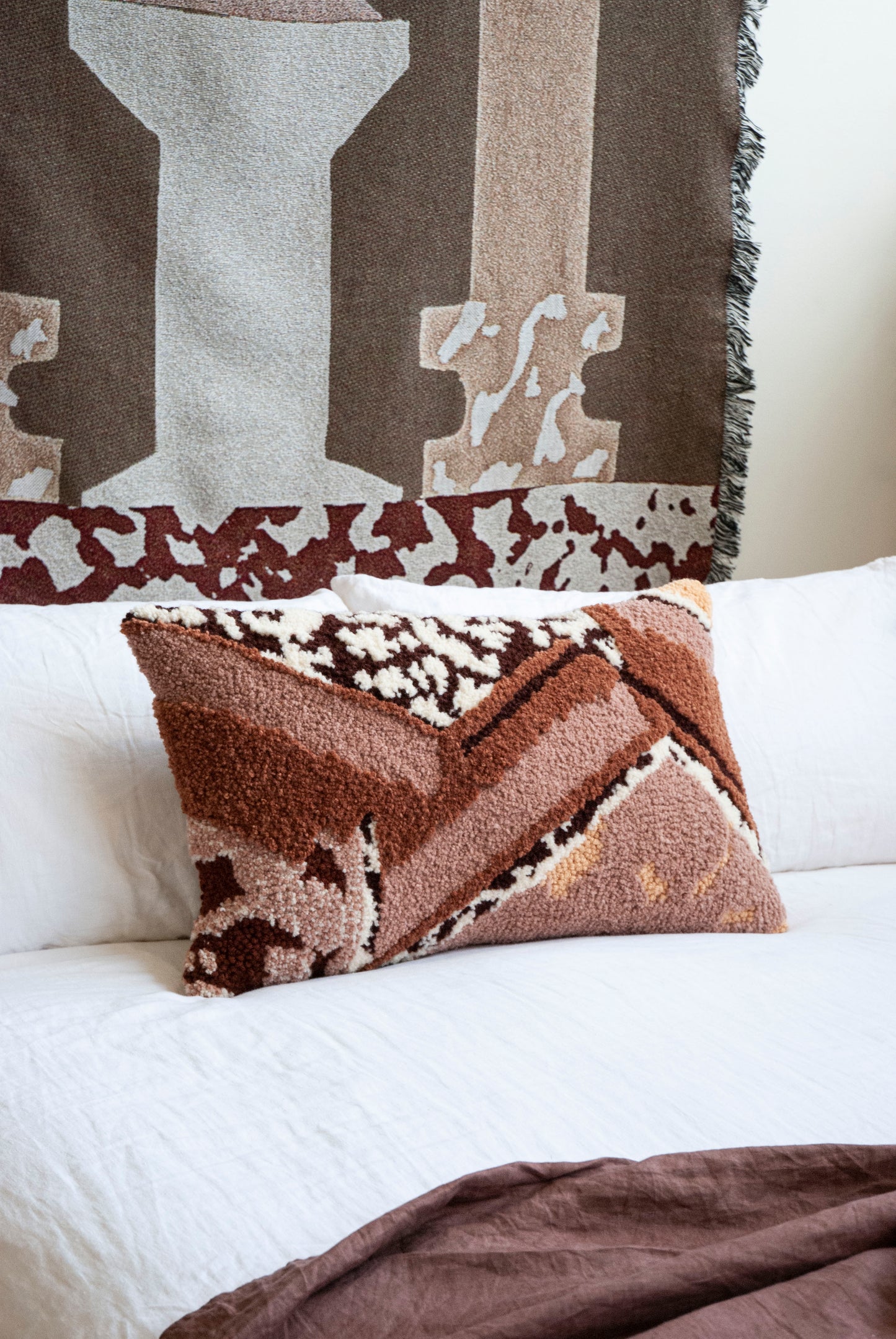 Sienna Cushion - Jar