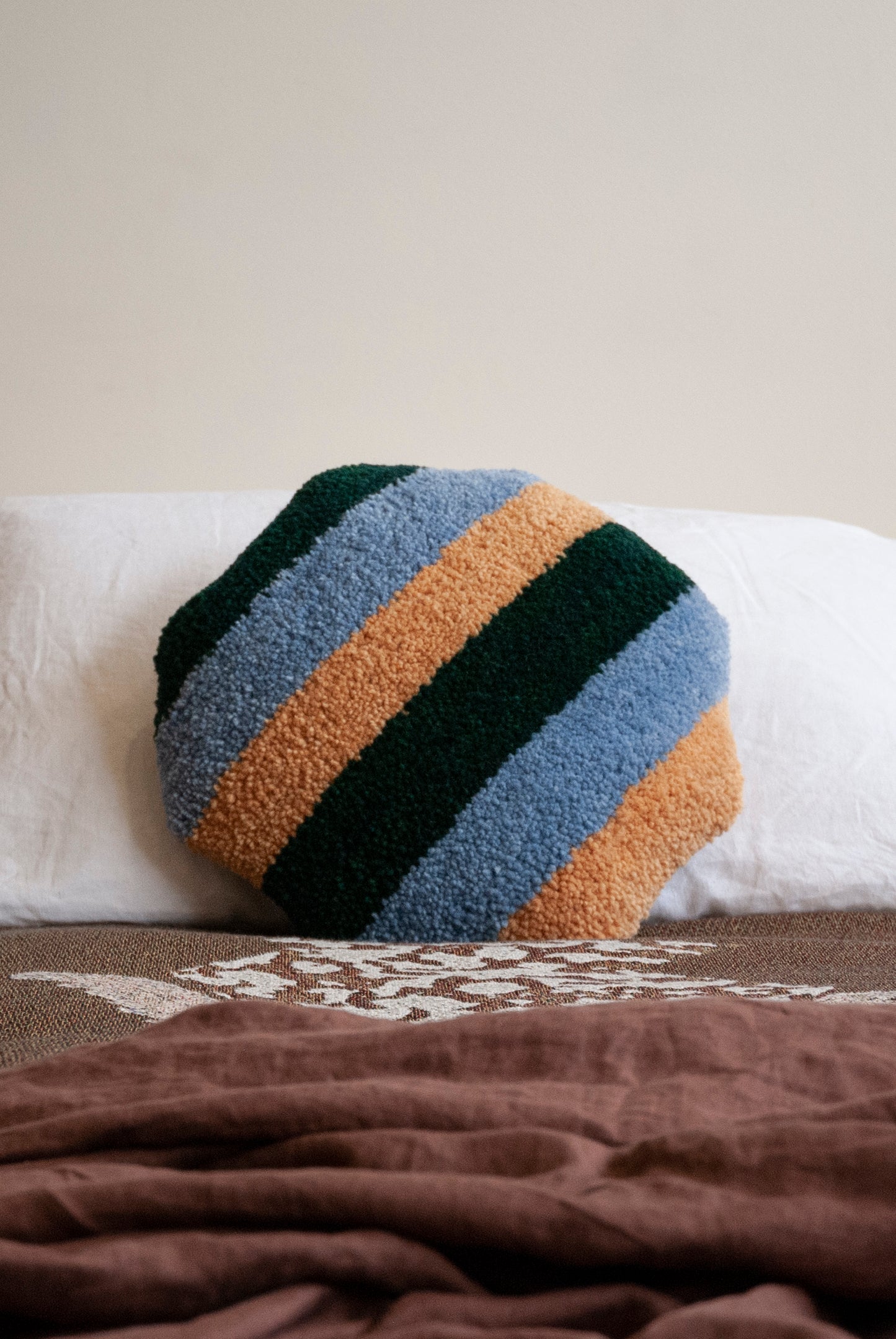 Otto Cushion - Eden