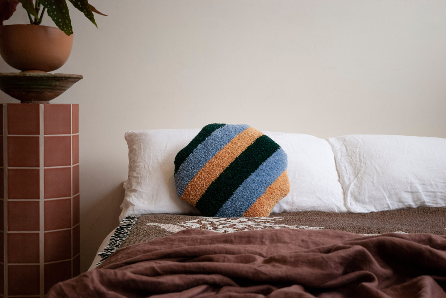 Otto Cushion - Eden